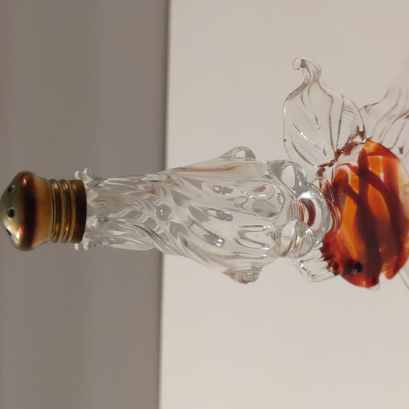Gazelle Hand Blown Glass Single Salt Pepper Shaker Signed - Picture 3 of 5